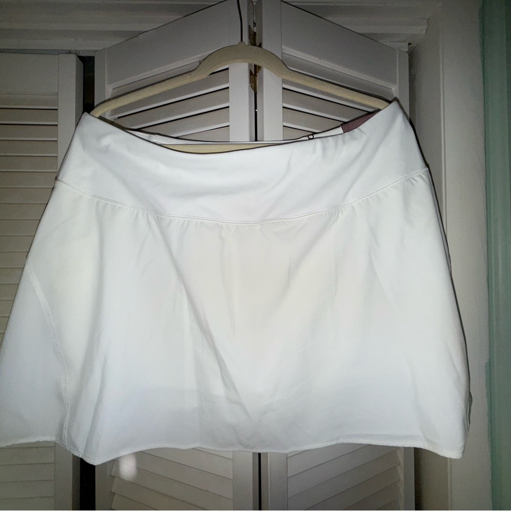 Calia White Mid-Rise Performance Skort NWT
